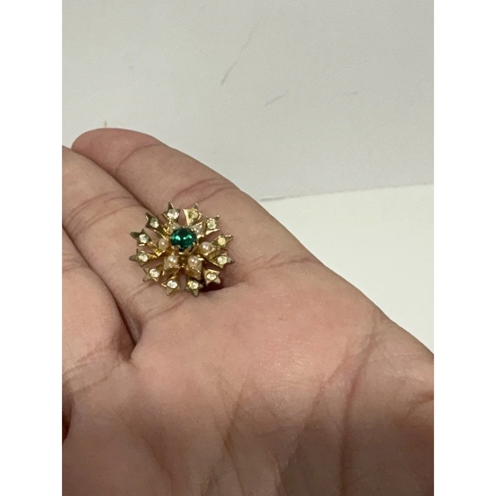 Vintage Coro Stardust Green Stone Faux Pearl Crystals Gold Tone Baroque Brooch